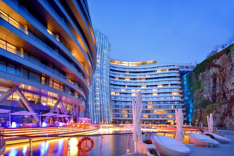 InterContinental Shanghai Wonderland